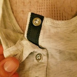 Heathered light gray lulu tank